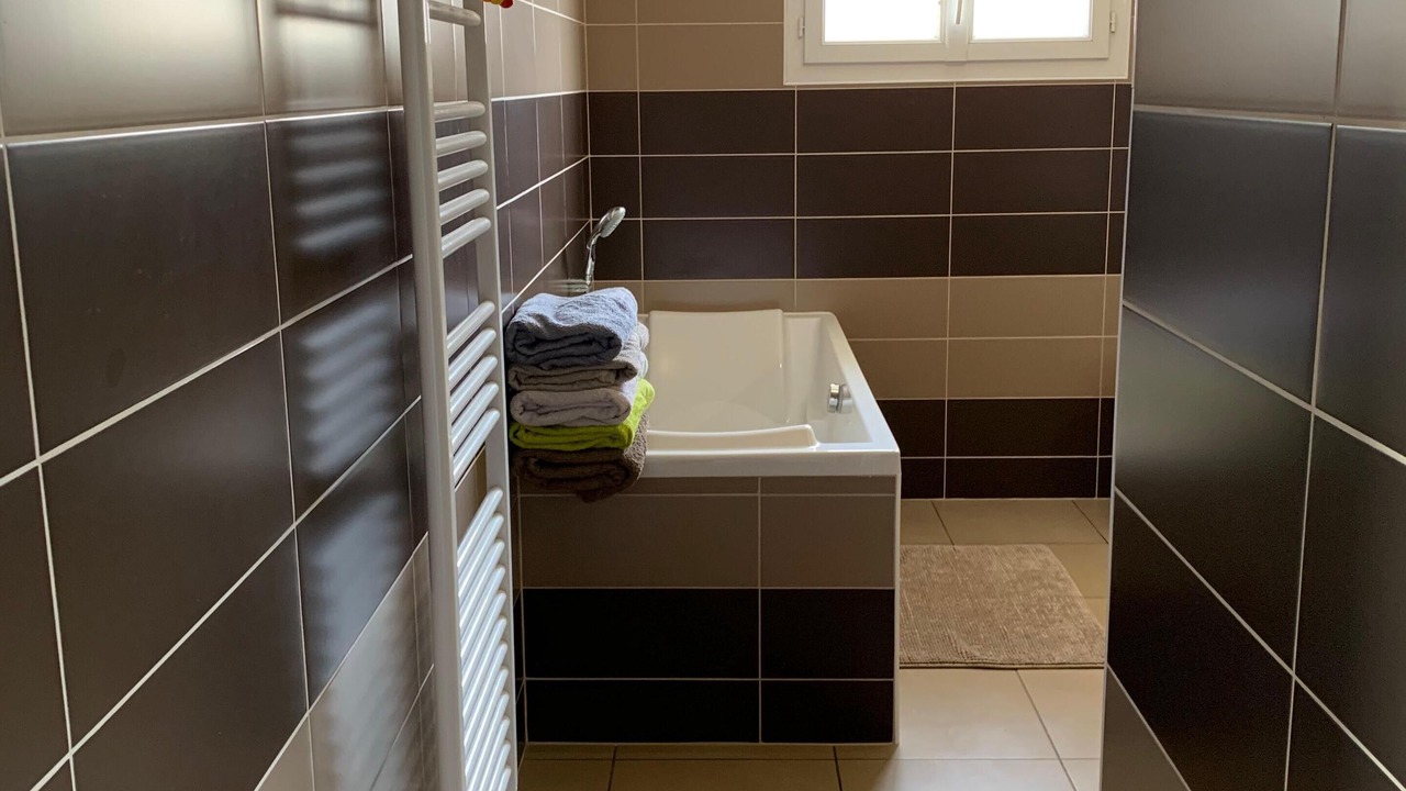 Photo of Bathroom in Cussac-Fort-Medoc
