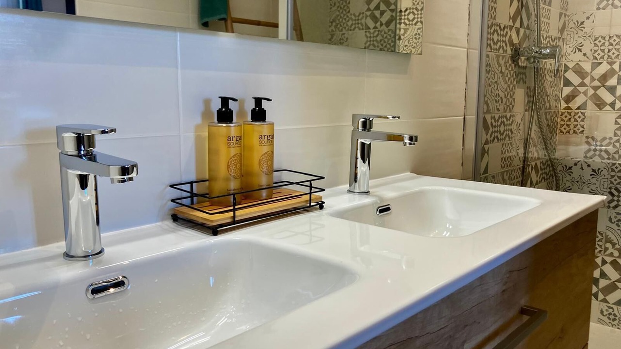 Photo of Bathroom in Saint-Cibard