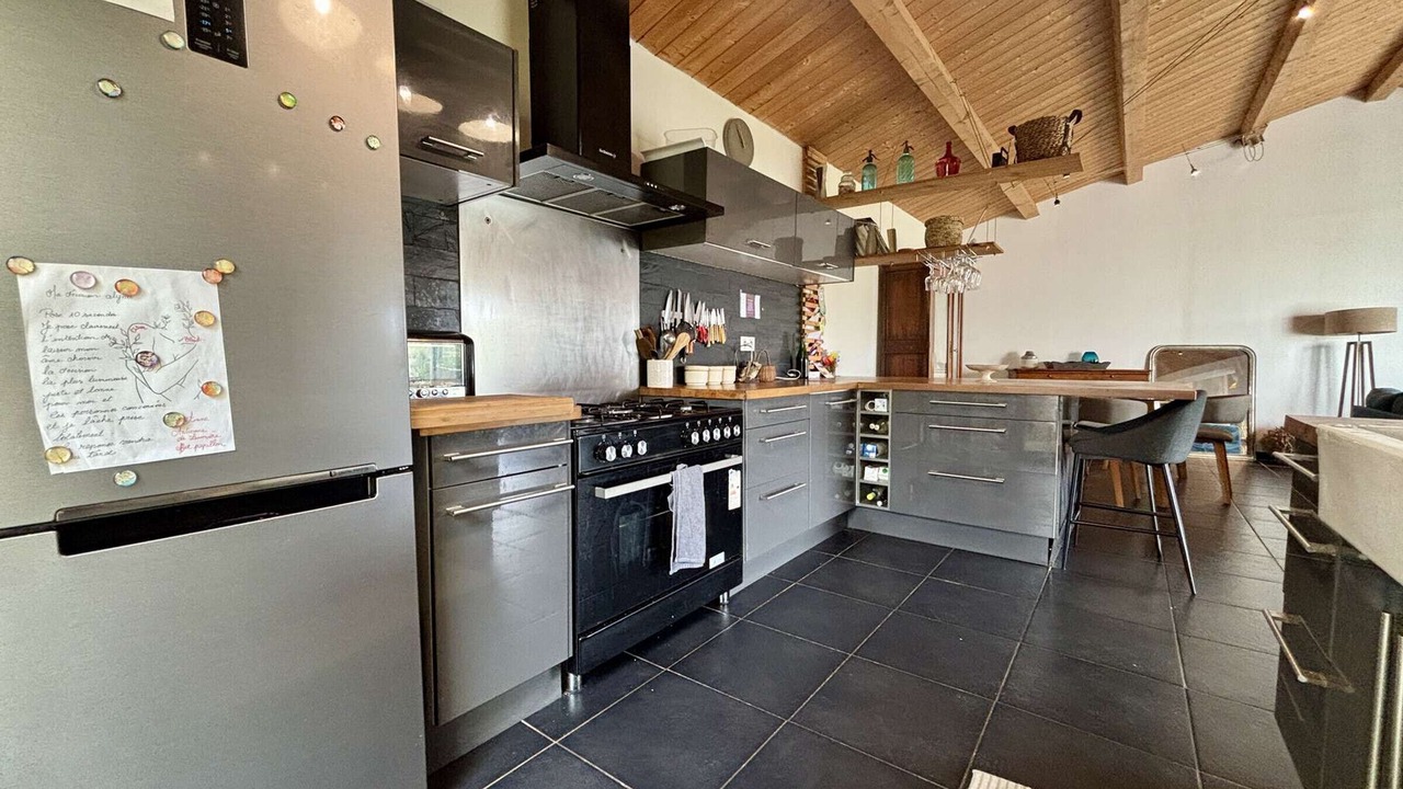 Photo of Kitchen in Cheray