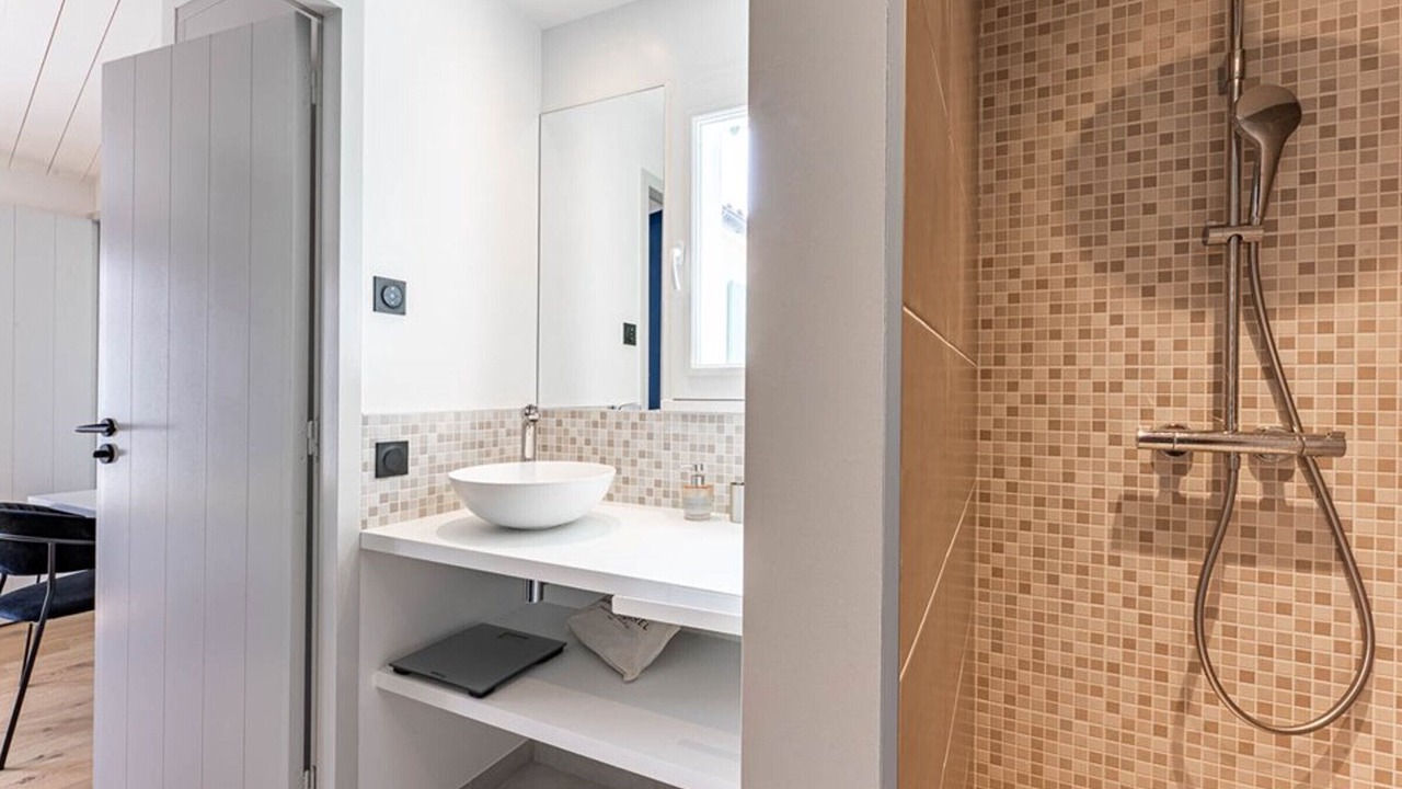 Photo of Bathroom in Loix