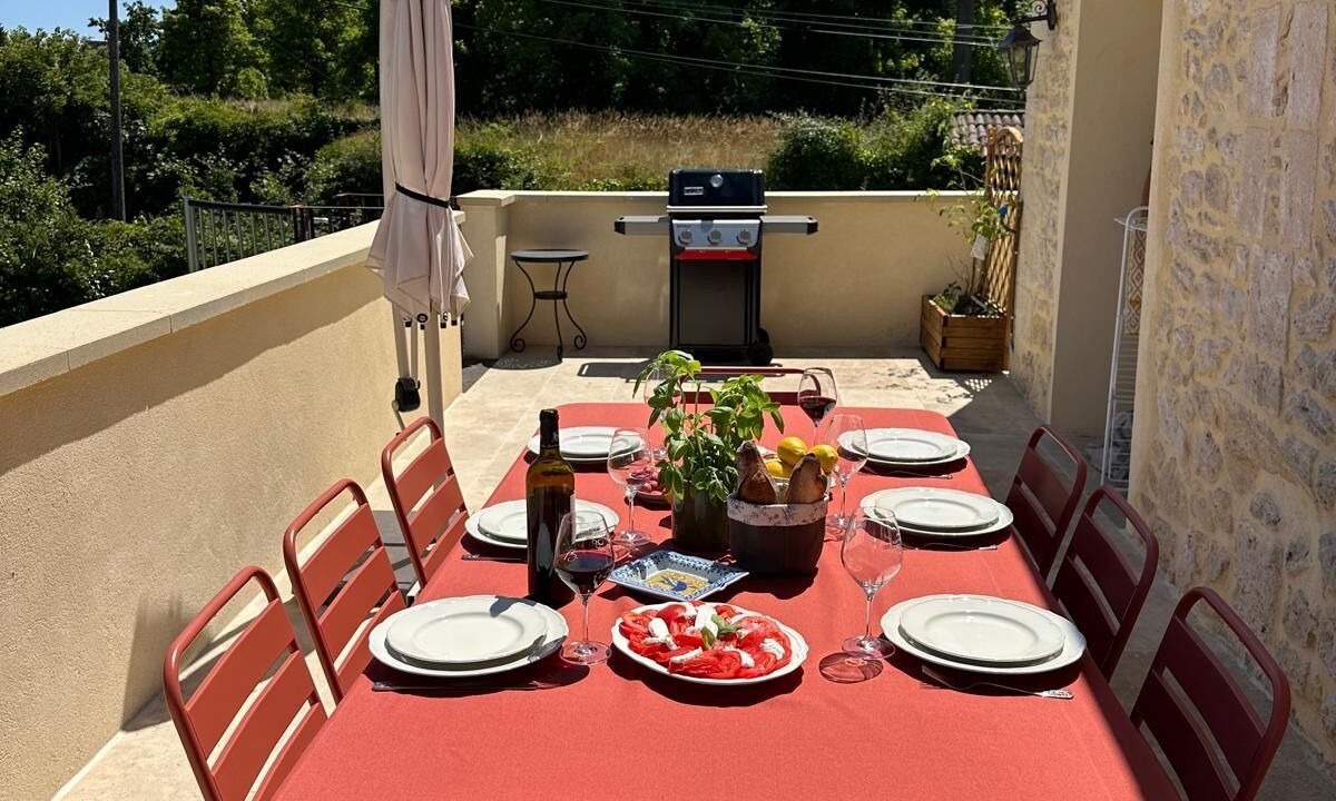 Photo of Outdoor in Saint-Christophe-des-Bardes