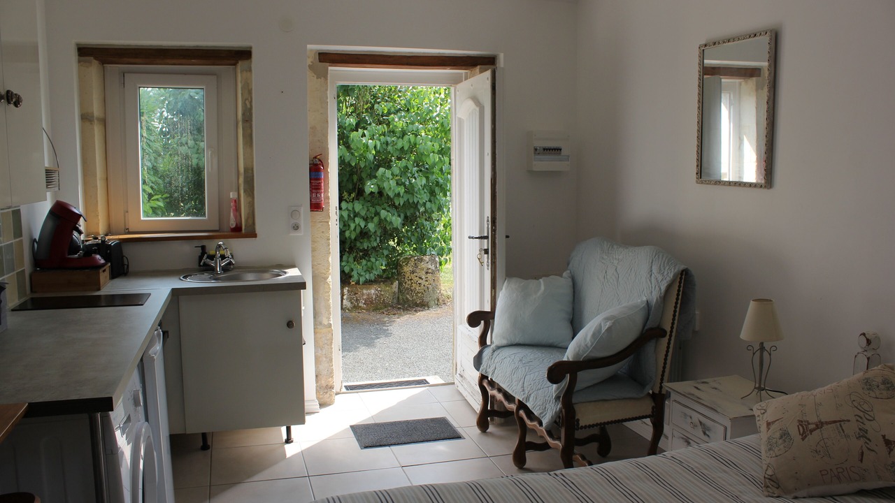 Photo of Bedroom in Saint-Savinien