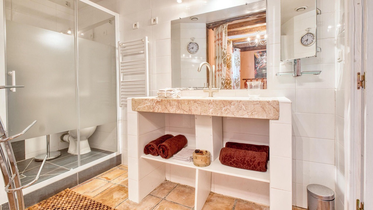 Photo of Bathroom in Lacropte
