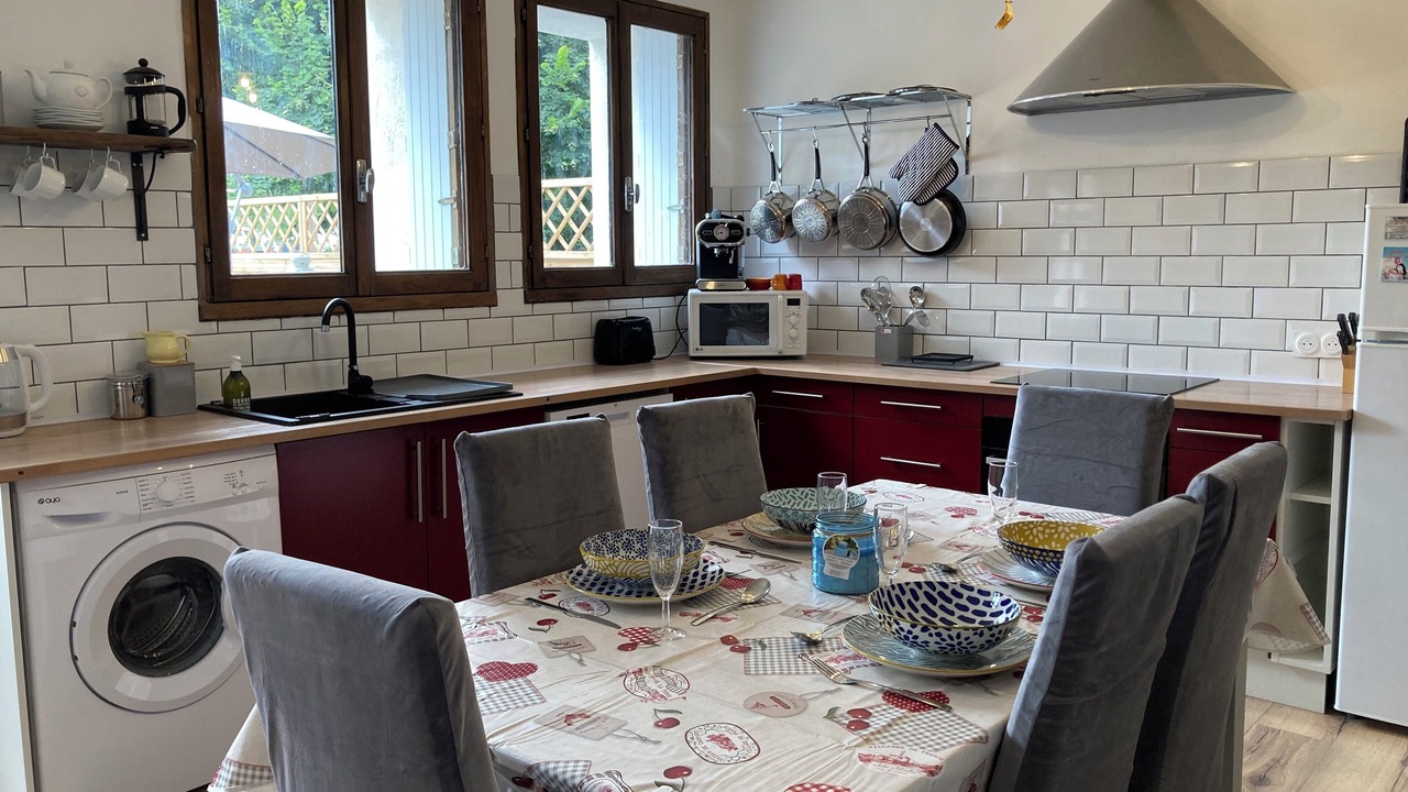 Photo of Kitchen in Maire-Levescault