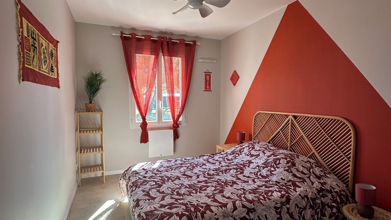 Photo of Bedroom in Le Chateau-d'Oleron