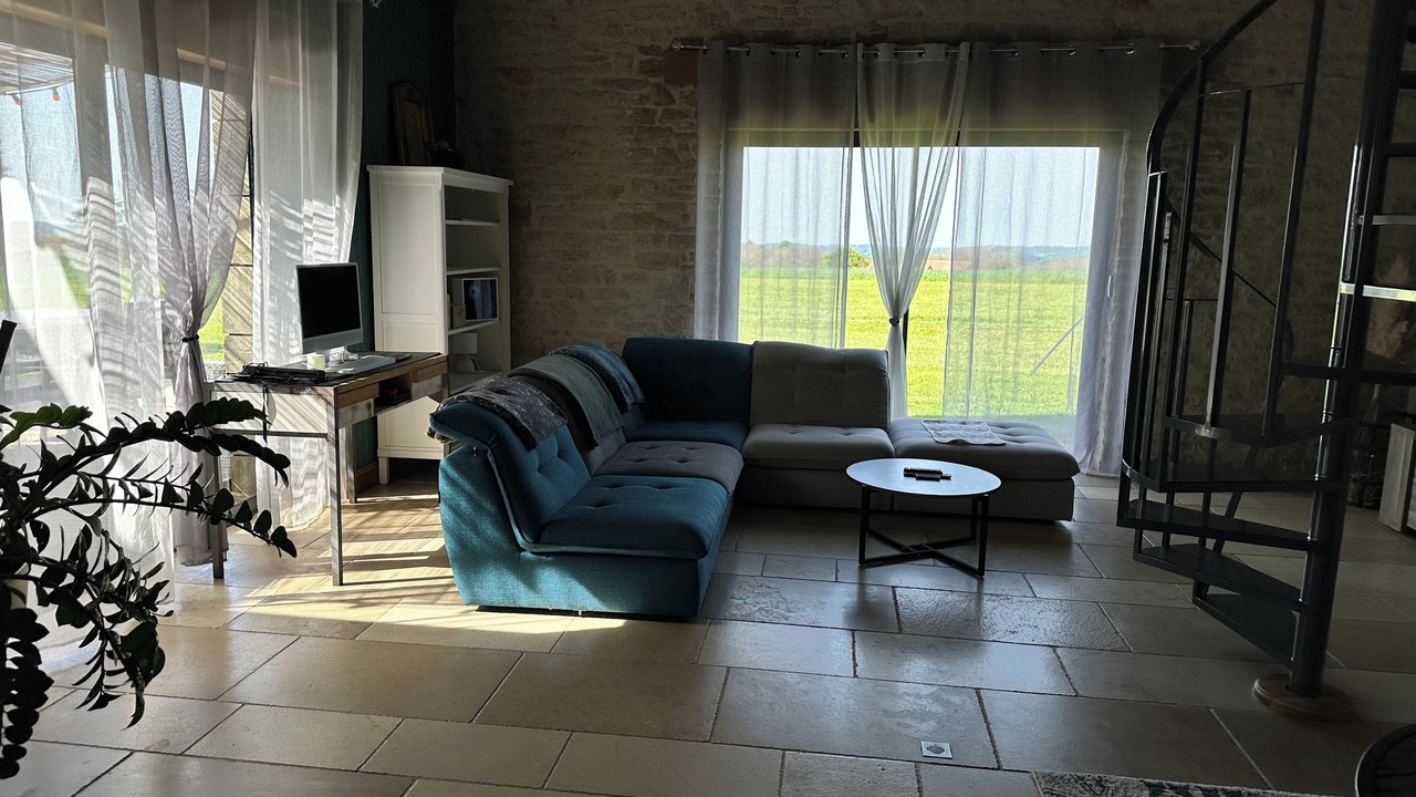 Photo of Livingroom in Saint-Robert
