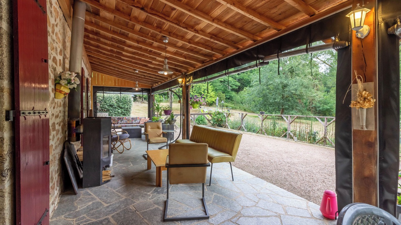 Photo of Patio Balcony in Piegut-Pluviers