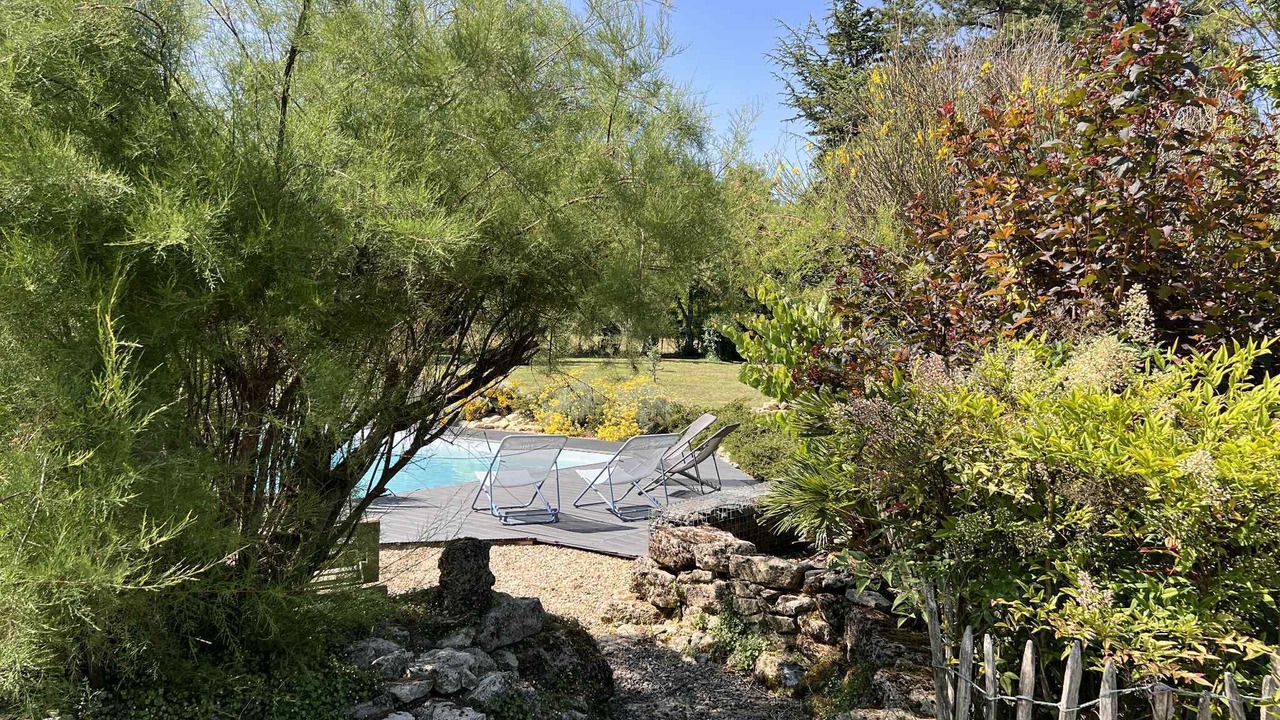 Photo of Outdoor in Chambon