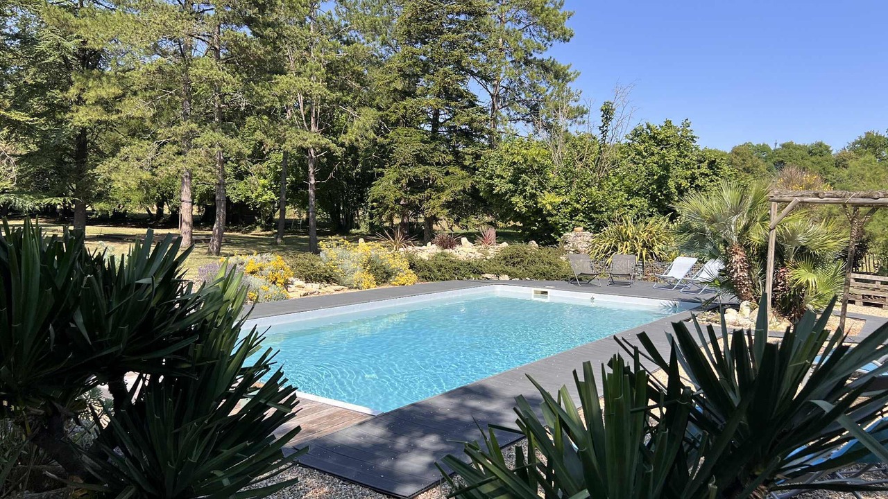 Photo of Outdoor in Chambon