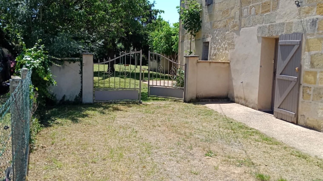 Photo of Outdoor in Saint-Magne-de-Castillon