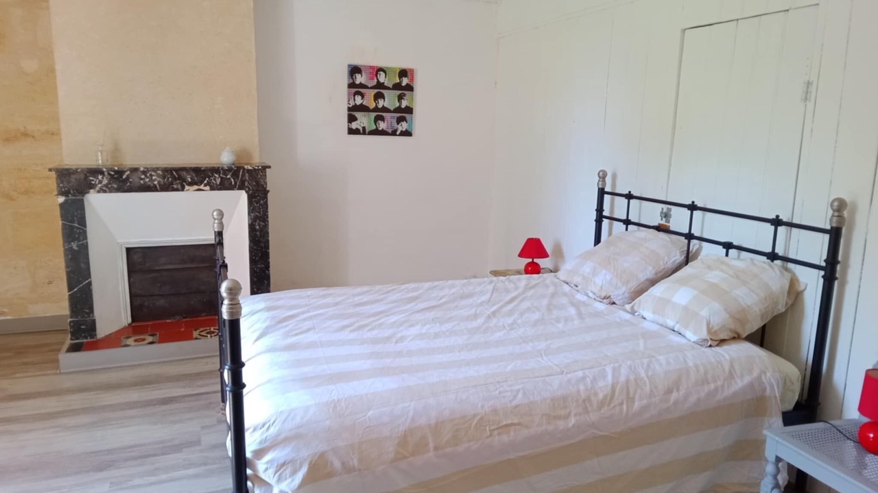 Photo of Bedroom in Saint-Magne-de-Castillon