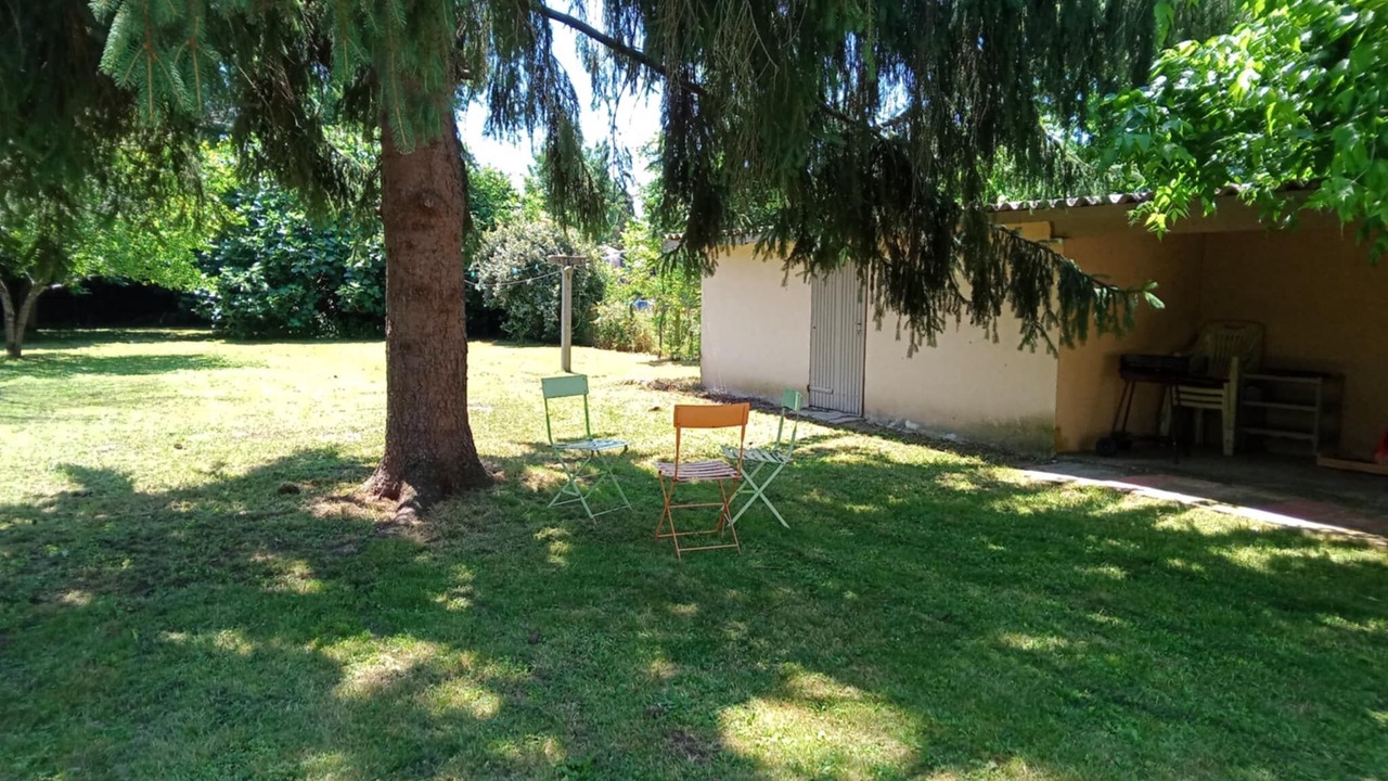 Photo of Outdoor in Saint-Magne-de-Castillon
