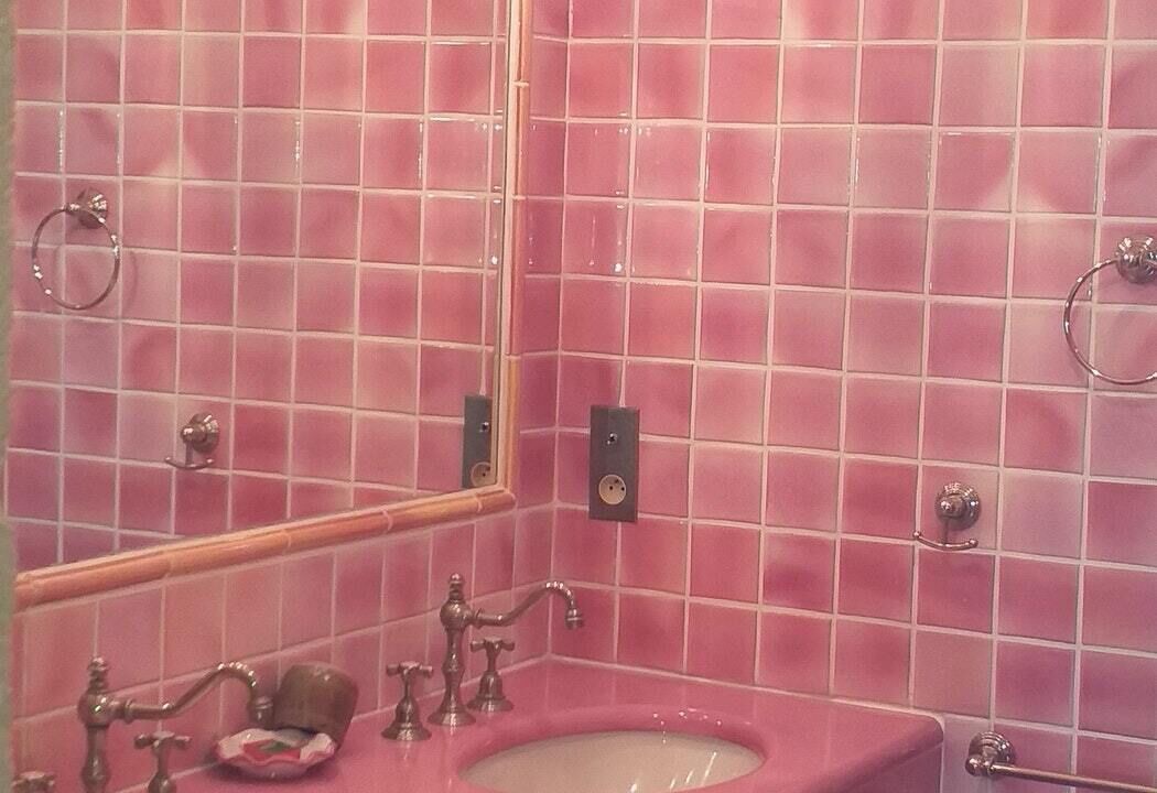 Photo of Bathroom in Saint-Cybranet