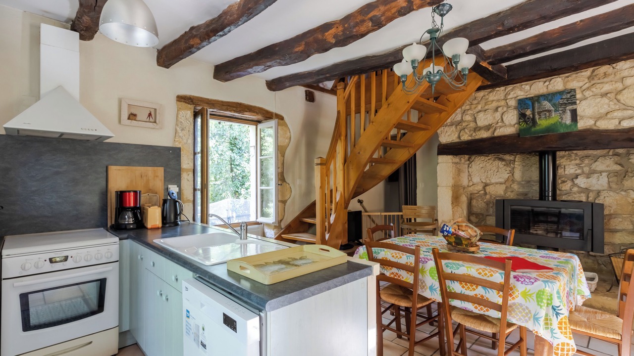 Photo of Kitchen in Cenac-et-Saint-Julien