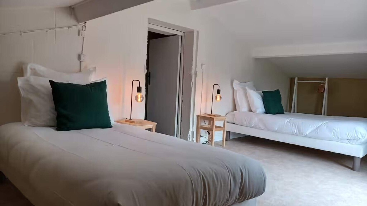 Photo of Bedroom in Saint-Pey-d'Armens