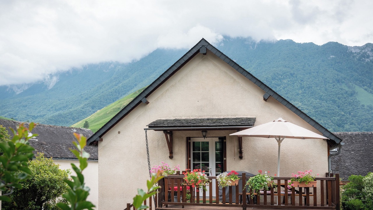 Photo of Outdoor in Accous
