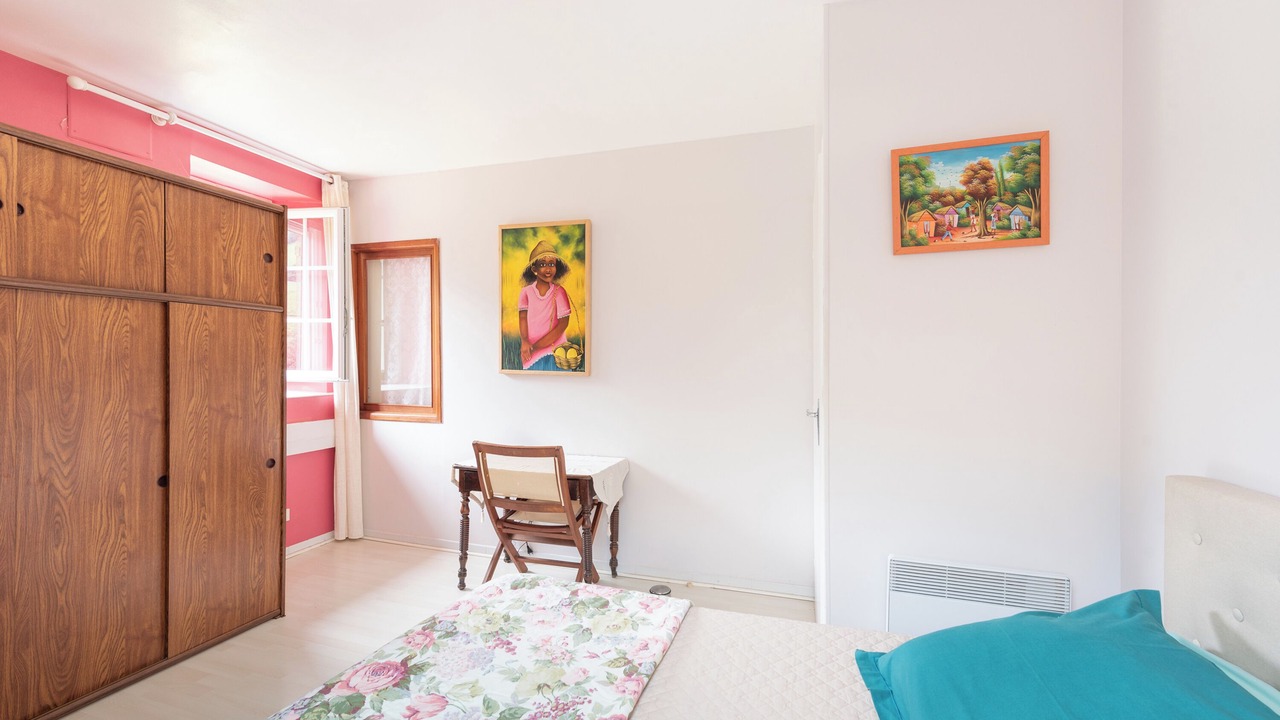 Photo of Bedroom in Accous