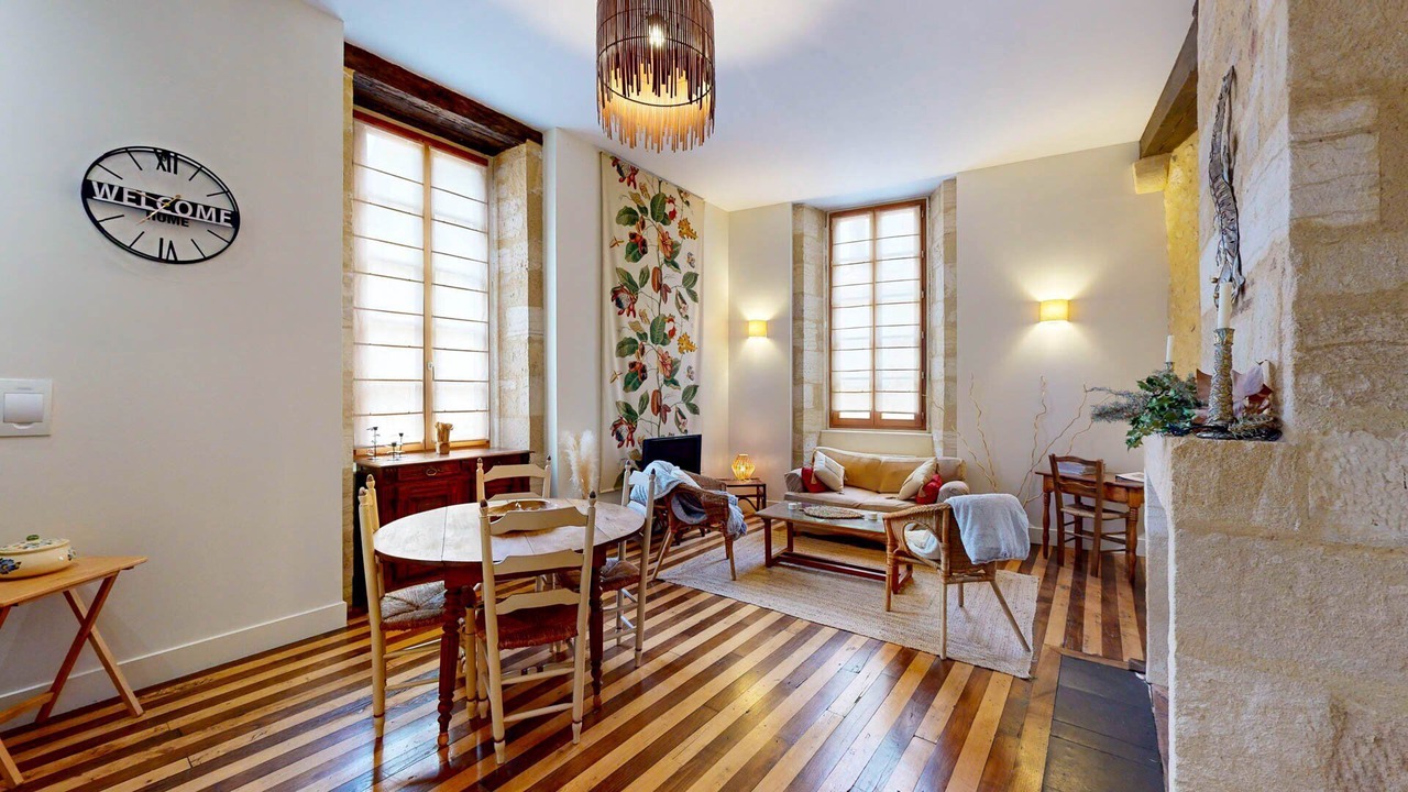 Photo of Livingroom in Sarlat-la-Caneda Historic Center