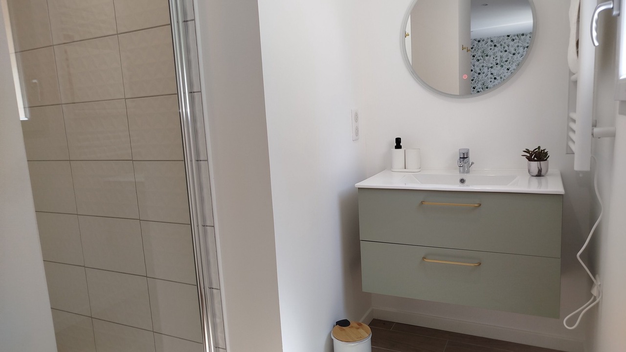 Photo of Bathroom in Chateauneuf-sur-Charente
