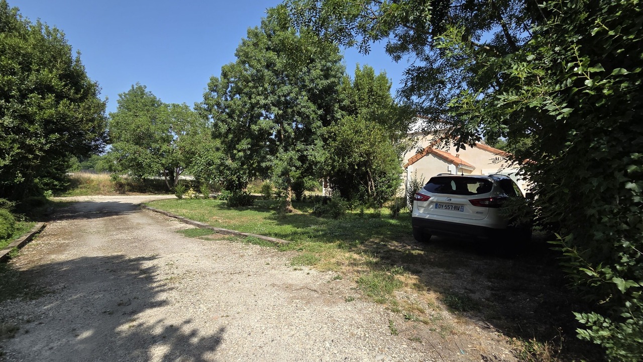 Photo of Outdoor in Chateauneuf-sur-Charente