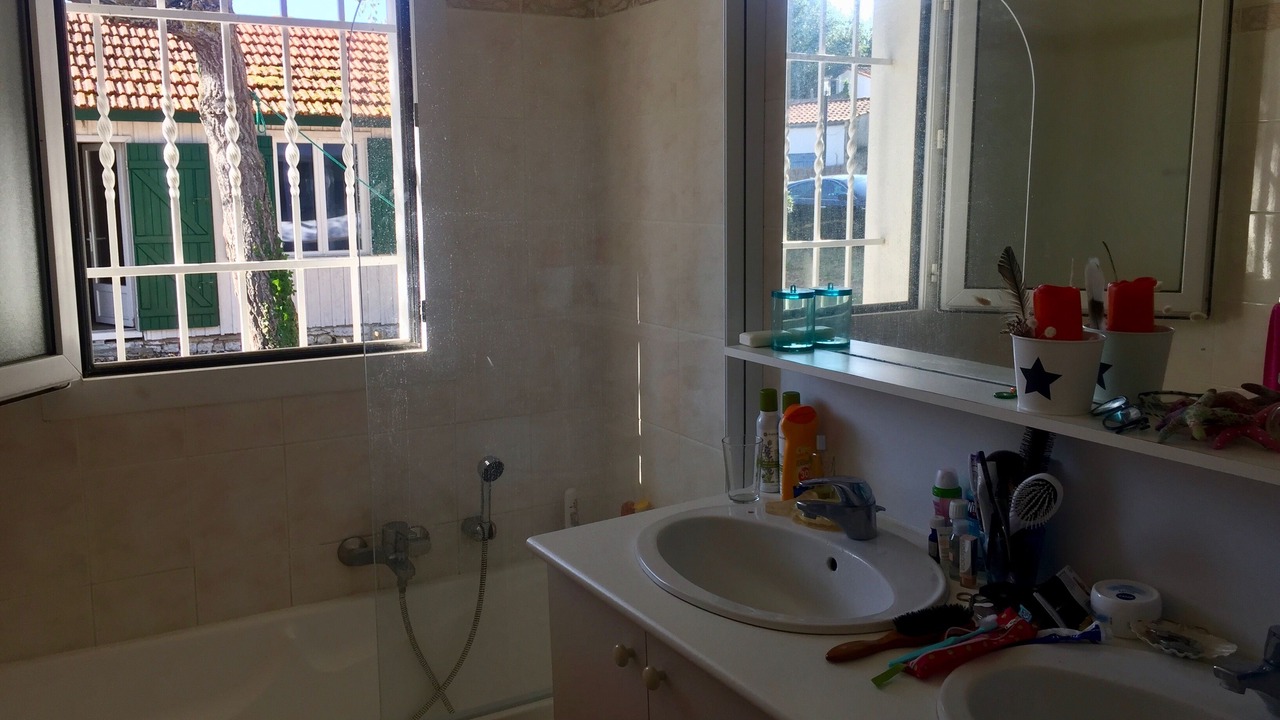 Photo of Bathroom in La Cotiniere