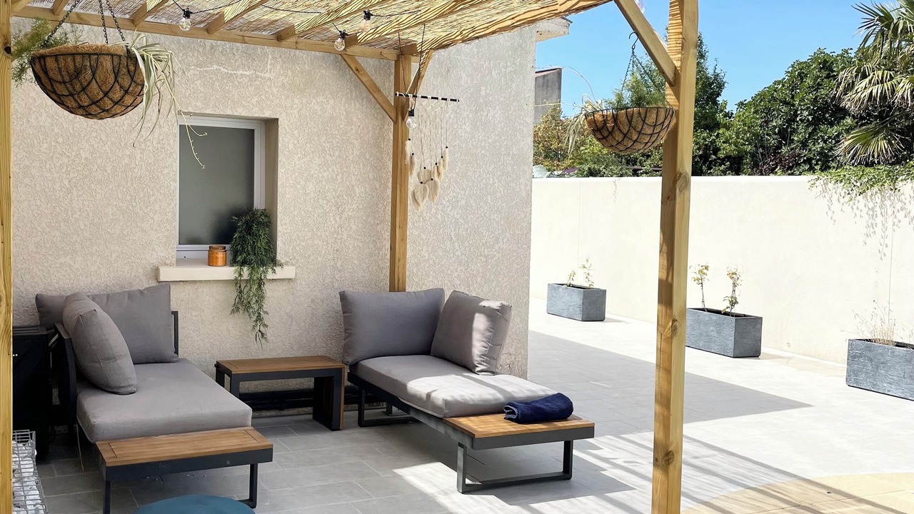 Photo of Patio Balcony in Aytre