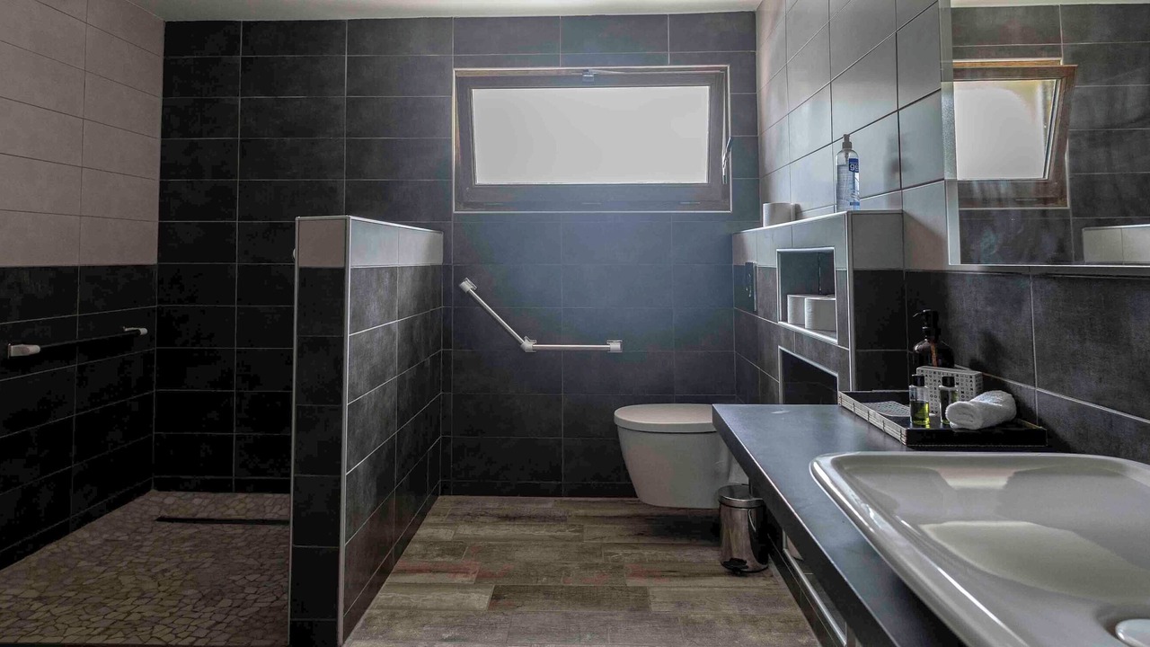 Photo of Bathroom in Pamproux