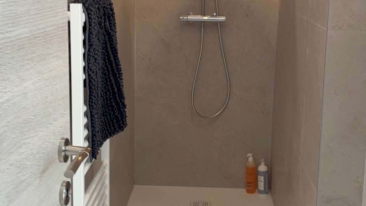 Photo of Bathroom in Beaucaire