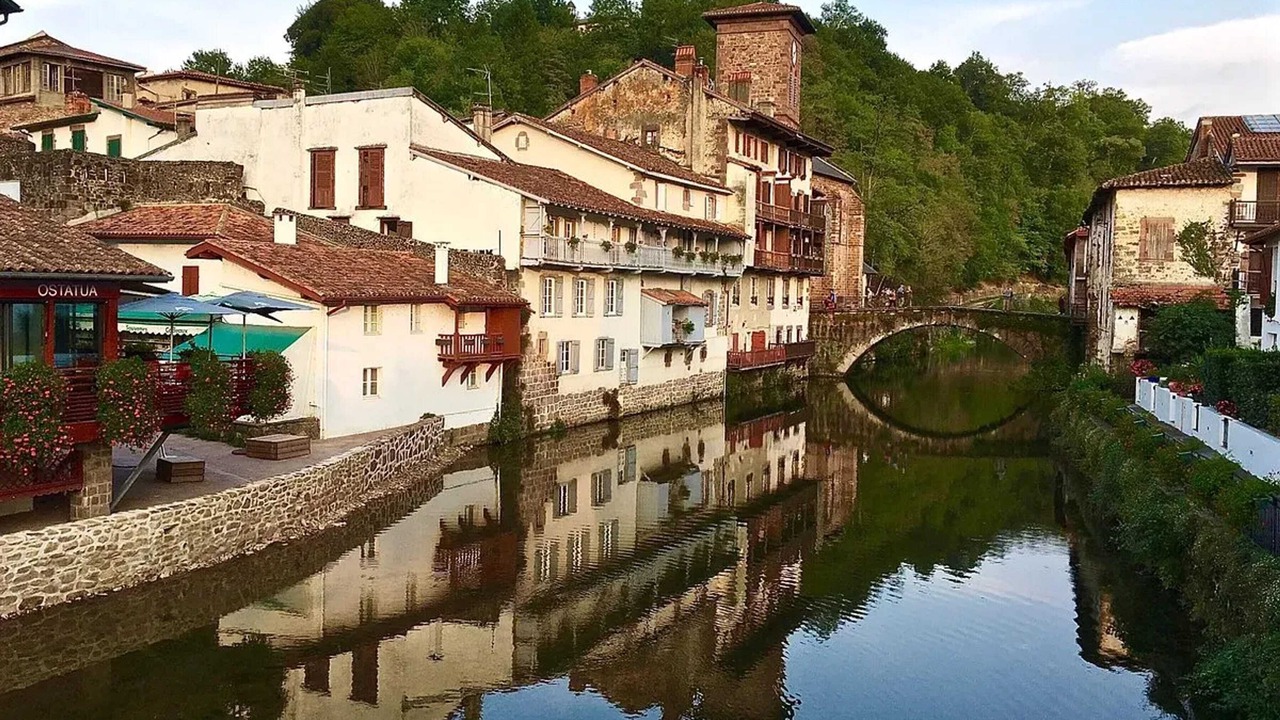 Photo of Others in Saint-Jean-Pied-de-Port