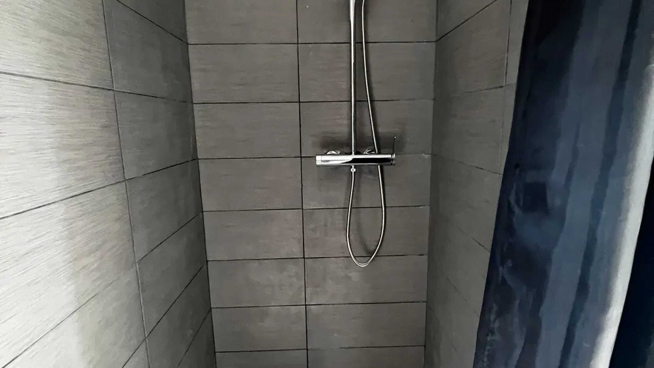 Photo of Bathroom in Lagord