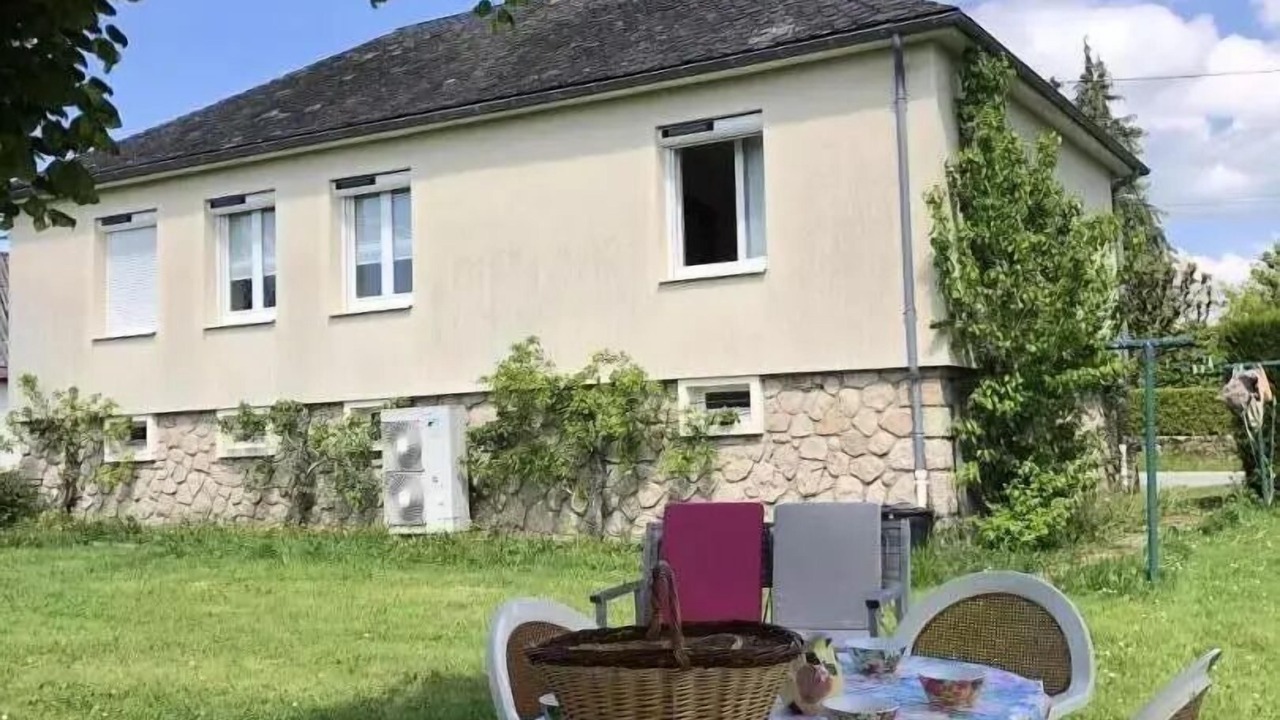 Photo of Outdoor in Montaignac-Saint-Hippolyte