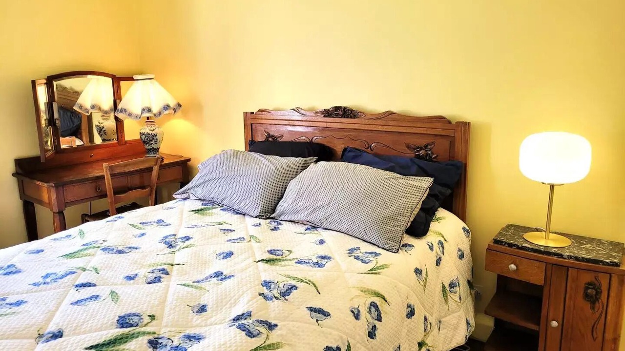 Photo of Bedroom in Montaignac-Saint-Hippolyte