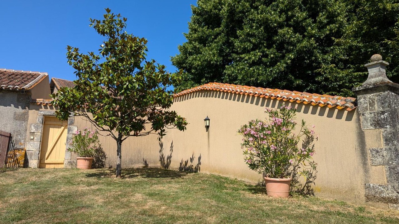 Photo of Outdoor in Charente Limousine