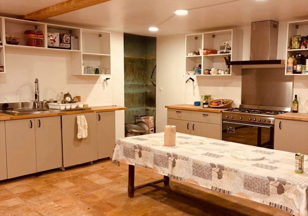 Photo of Kitchen in Saint-Yzan-de-Soudiac
