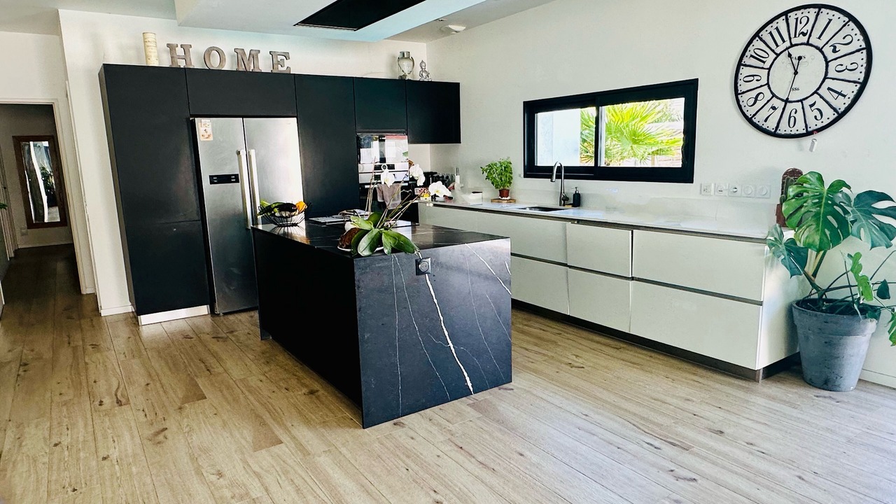 Photo of Kitchen in Peypin
