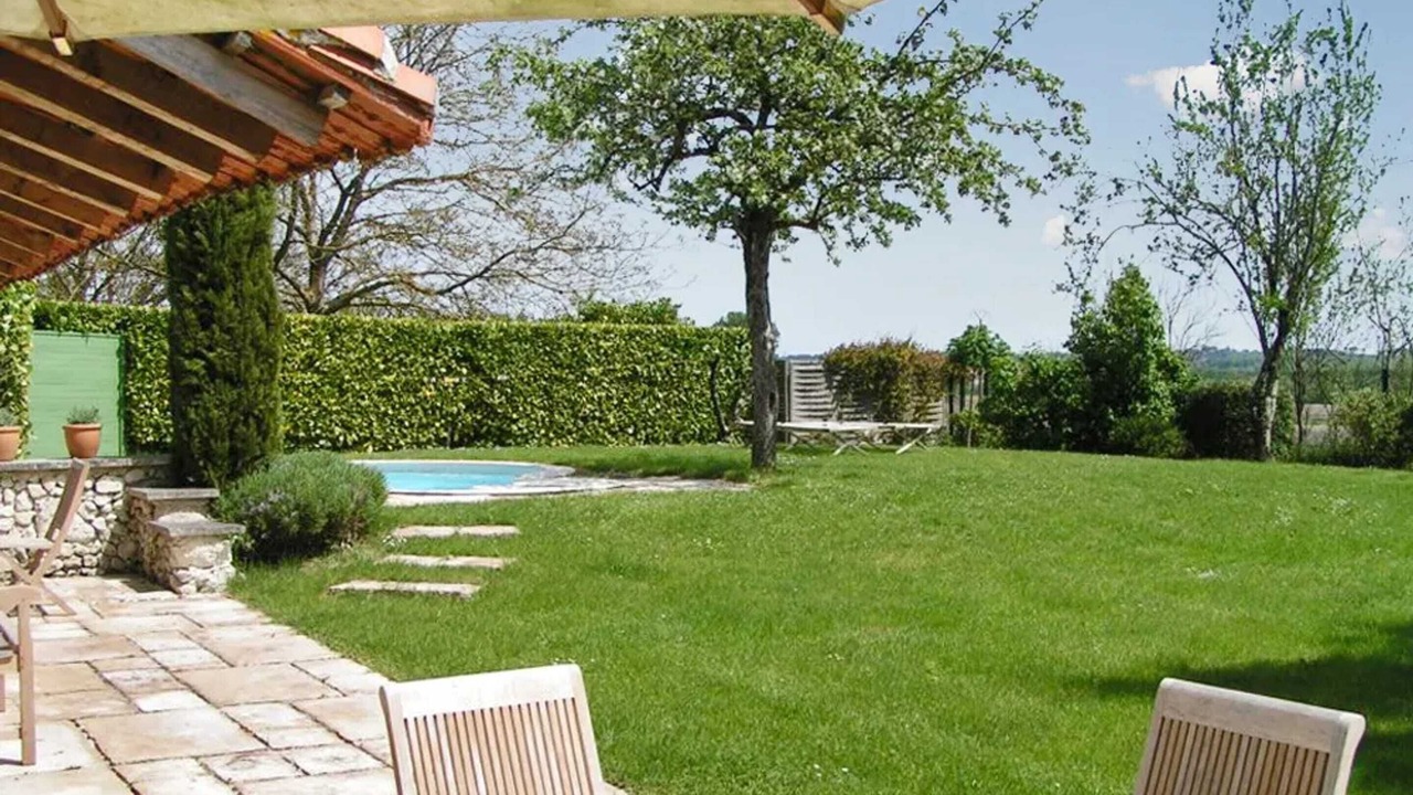 Photo of Outdoor in Bellon