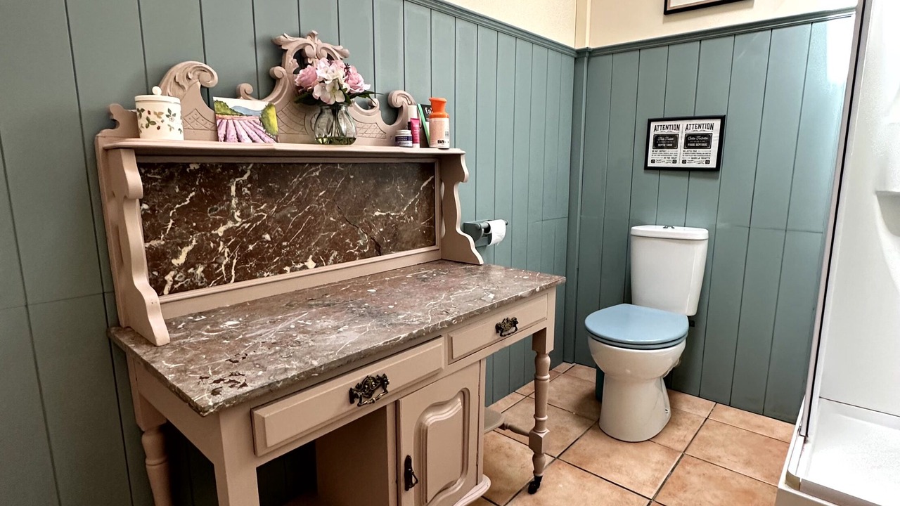 Photo of Bathroom in Saint-Romain