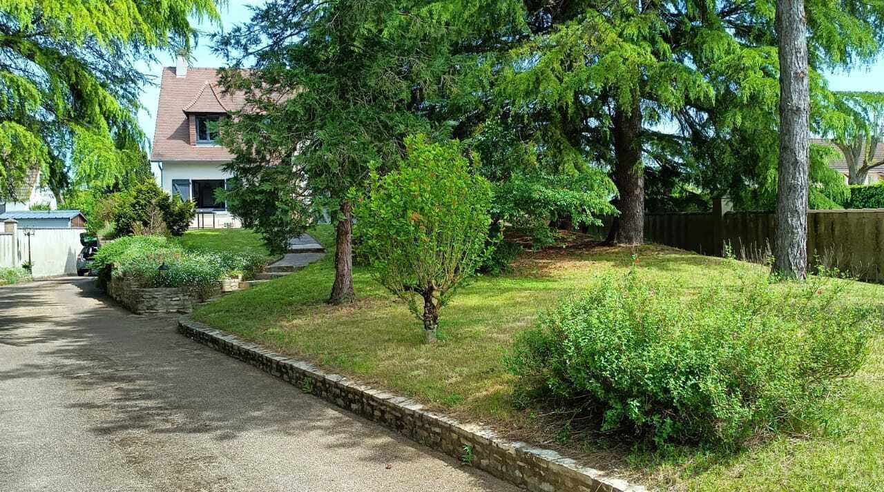 Photo of Outdoor in Thure