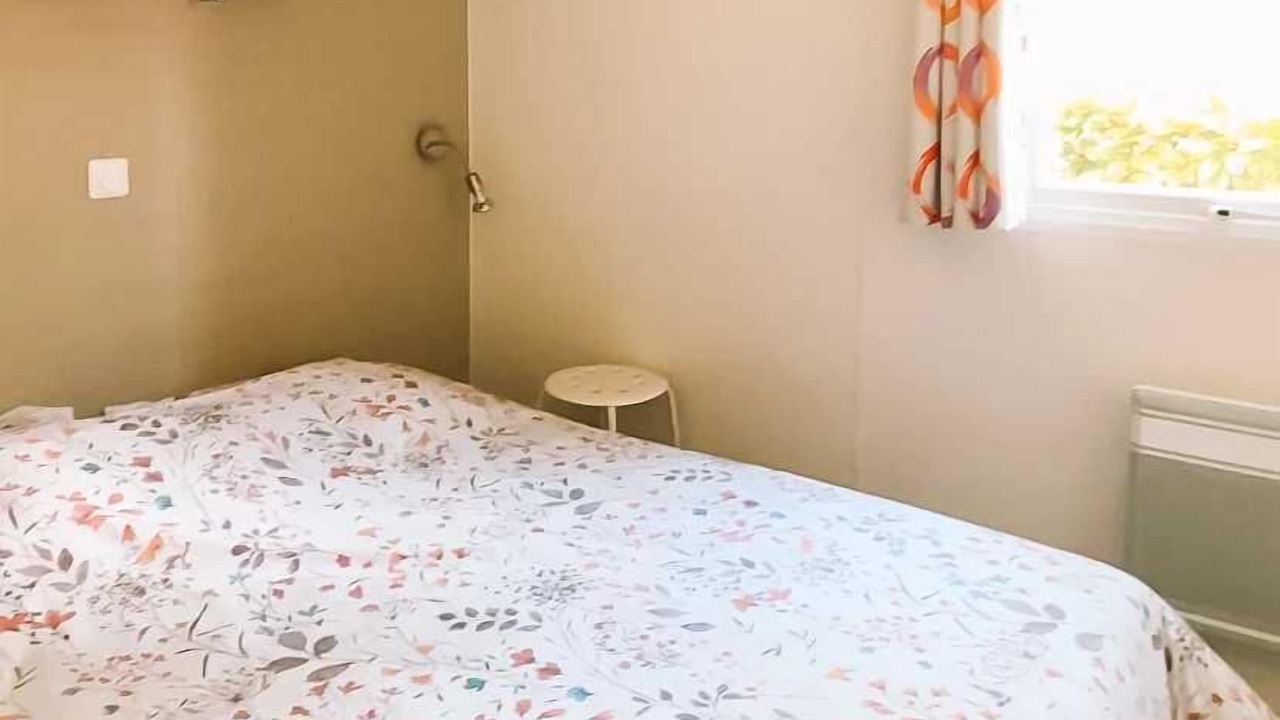 Photo of Bedroom in Surgeres
