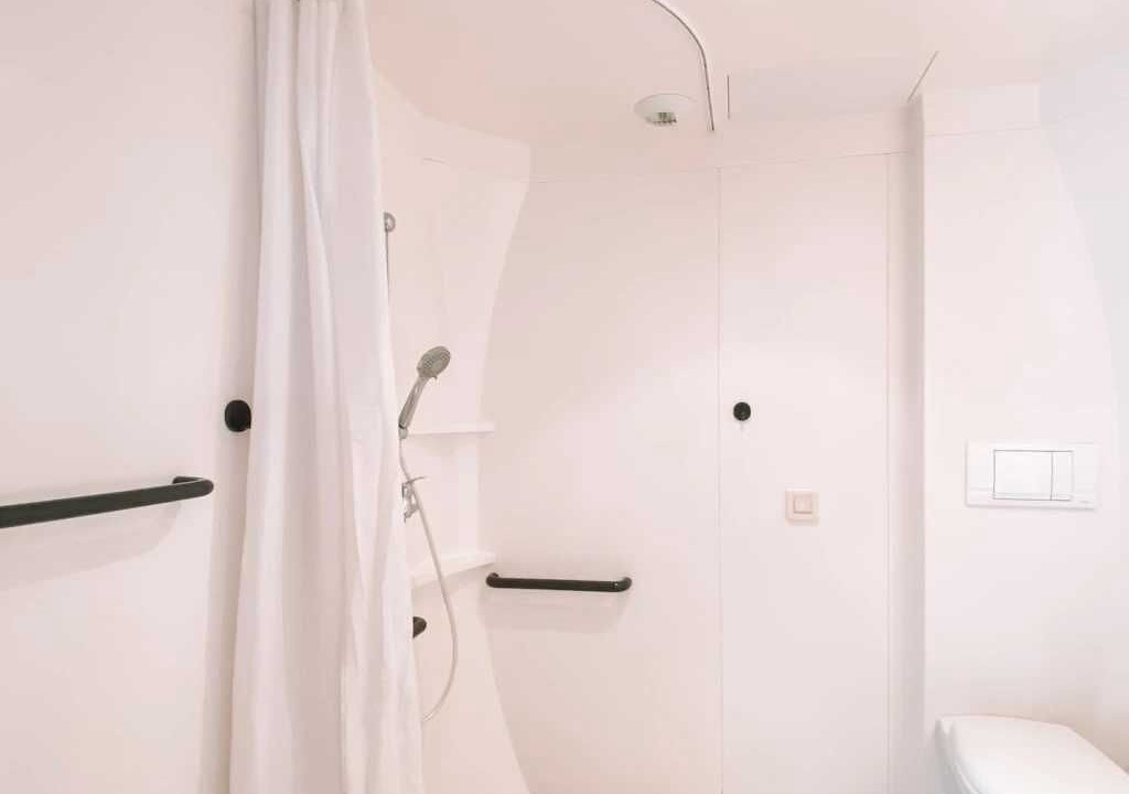 Photo of Bathroom in Surgeres