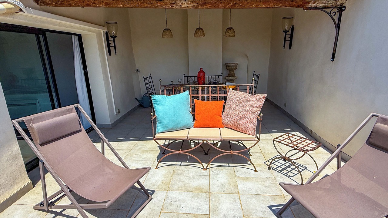 Photo of Patio Balcony in Joucas