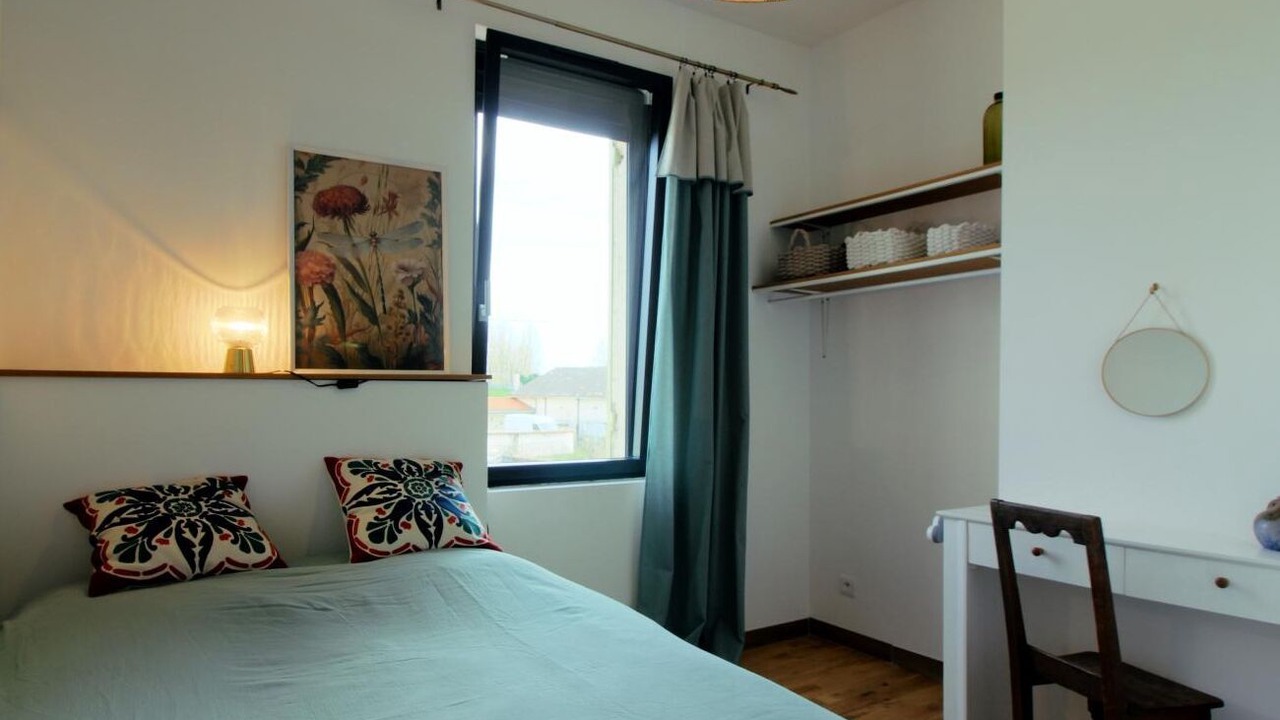 Photo of Bedroom in Les Eglisottes-et-Chalaures