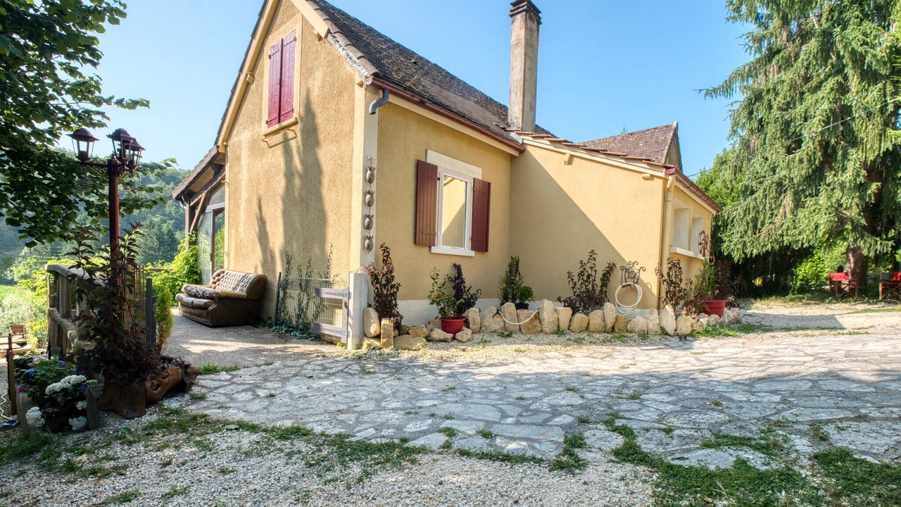 Photo of Others in Les Eyzies