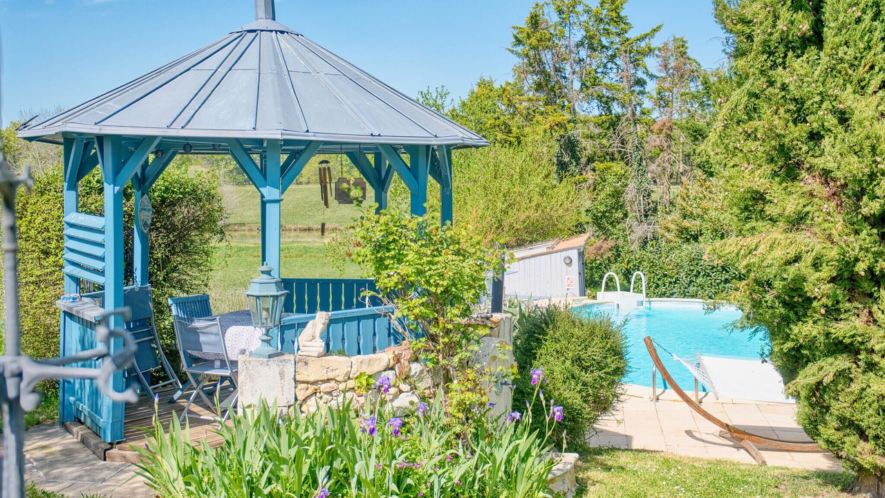 Photo of Outdoor in Bosset