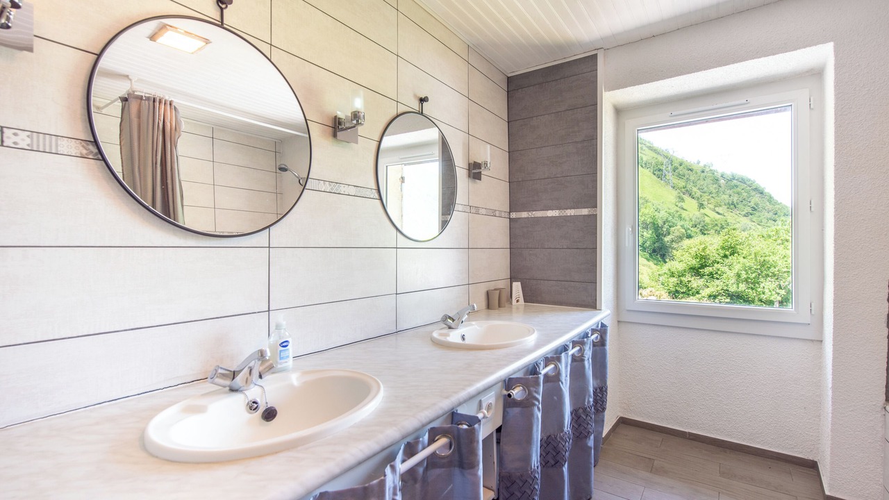 Photo of Bathroom in Gere-Belesten