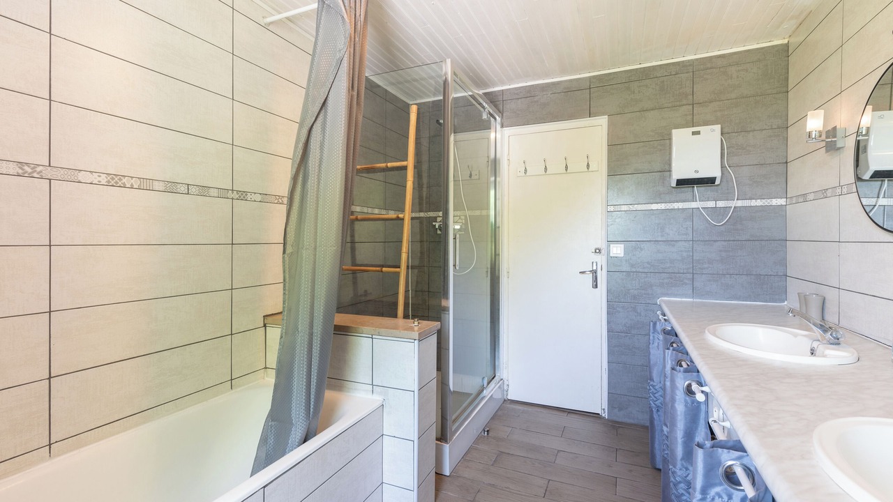 Photo of Bathroom in Gere-Belesten