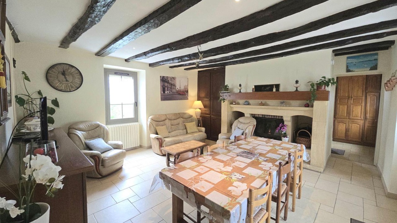 Photo of Livingroom in Marquay
