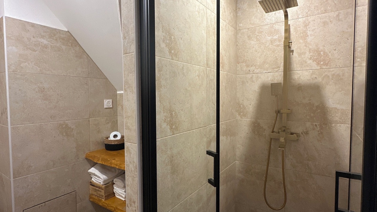 Photo of Bathroom in Sarlat-la-Caneda