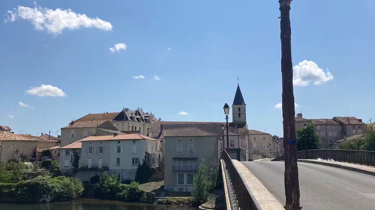Photo of Others in Mansle