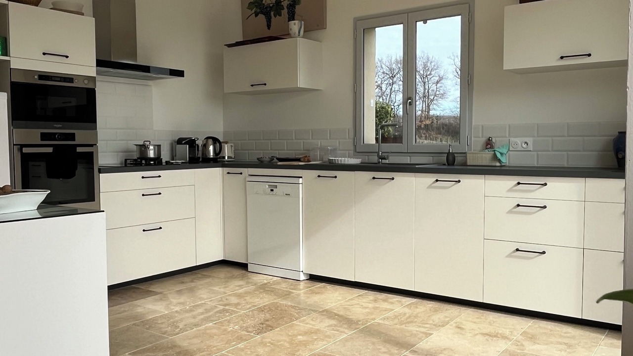 Photo of Kitchen in Rions